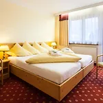 Hotel Alpen Wohlfuehlhotel Doerflwirt 4*