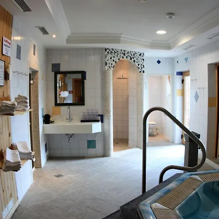 Alpen Wohlfuehlhotel Doerflwirt Ξενοδοχείο Hainzenberg