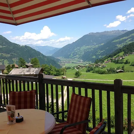 Alpen Wohlfuehlhotel Doerflwirt Otel Hainzenberg