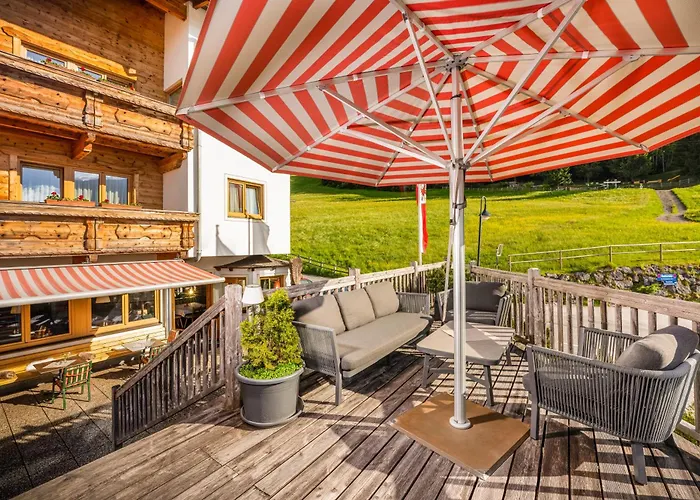 Alpen Wohlfuehlhotel Doerflwirt 4*