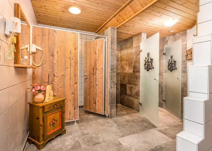 Alpen Wohlfuehlhotel Doerflwirt 4* 하이젠베르크