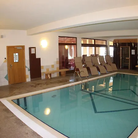 Alpen Wohlfuehlhotel Doerflwirt 4* Hainzenberg